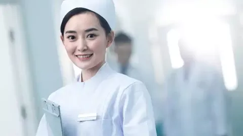 湖南师大连夜装修