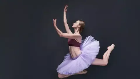 天安门广场搭建年号台